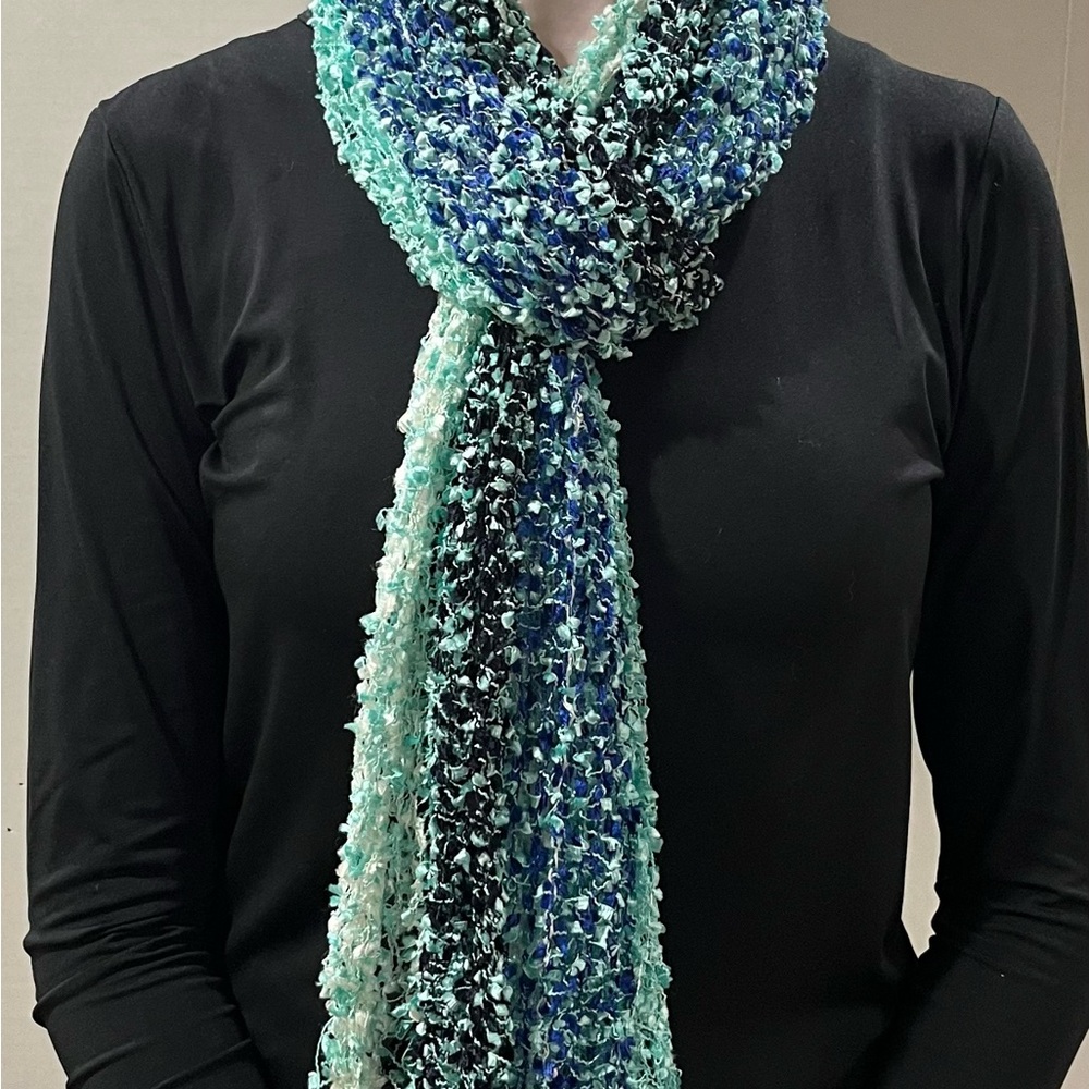Stylish Multicolor Knit Scarf